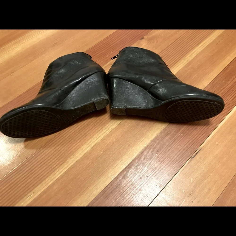 Platform black booties - Picture 5 of 7